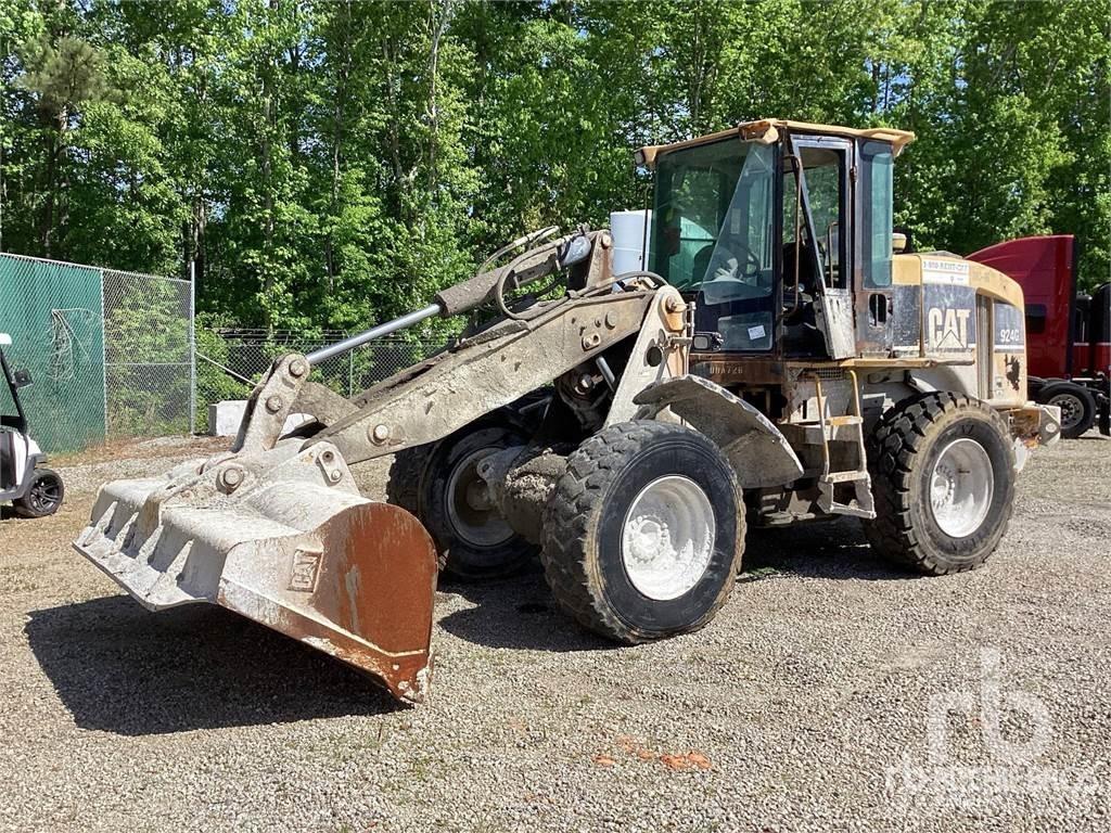 CAT 924G Kolesové nakladače