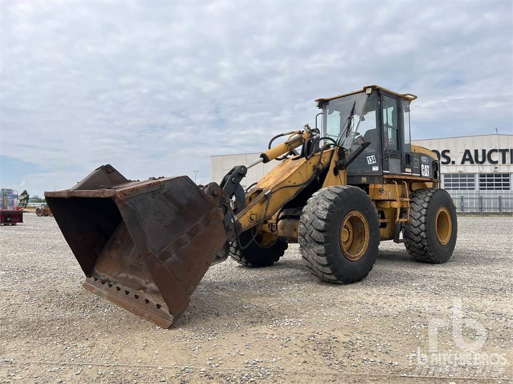 CAT 924G Kolesové nakladače