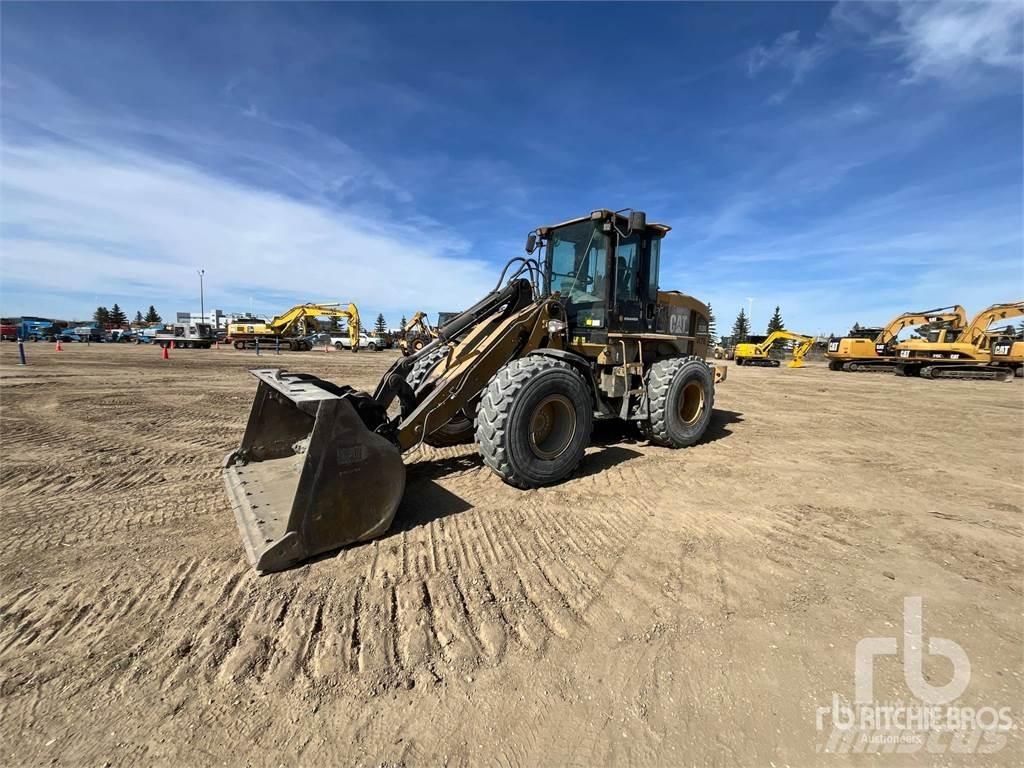CAT 930G Kolesové nakladače