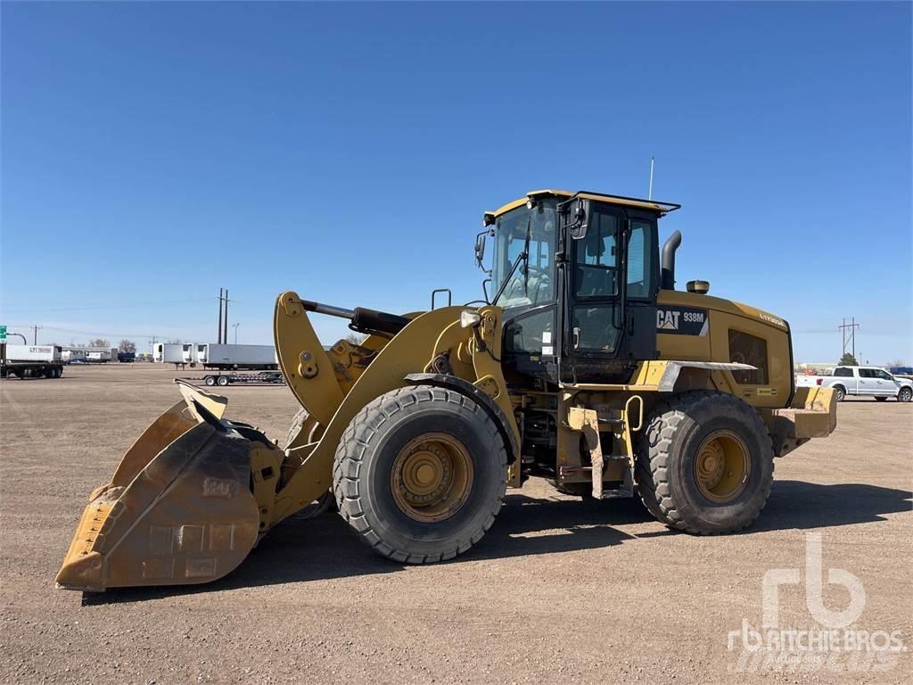 CAT 938M Kolesové nakladače