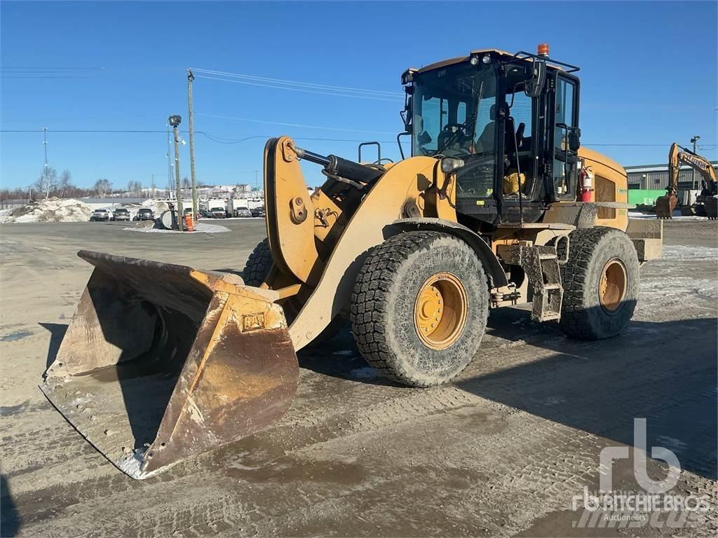 CAT 938M Kolesové nakladače