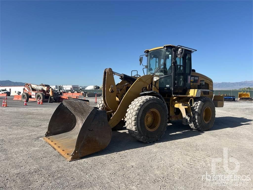 CAT 938M Kolesové nakladače
