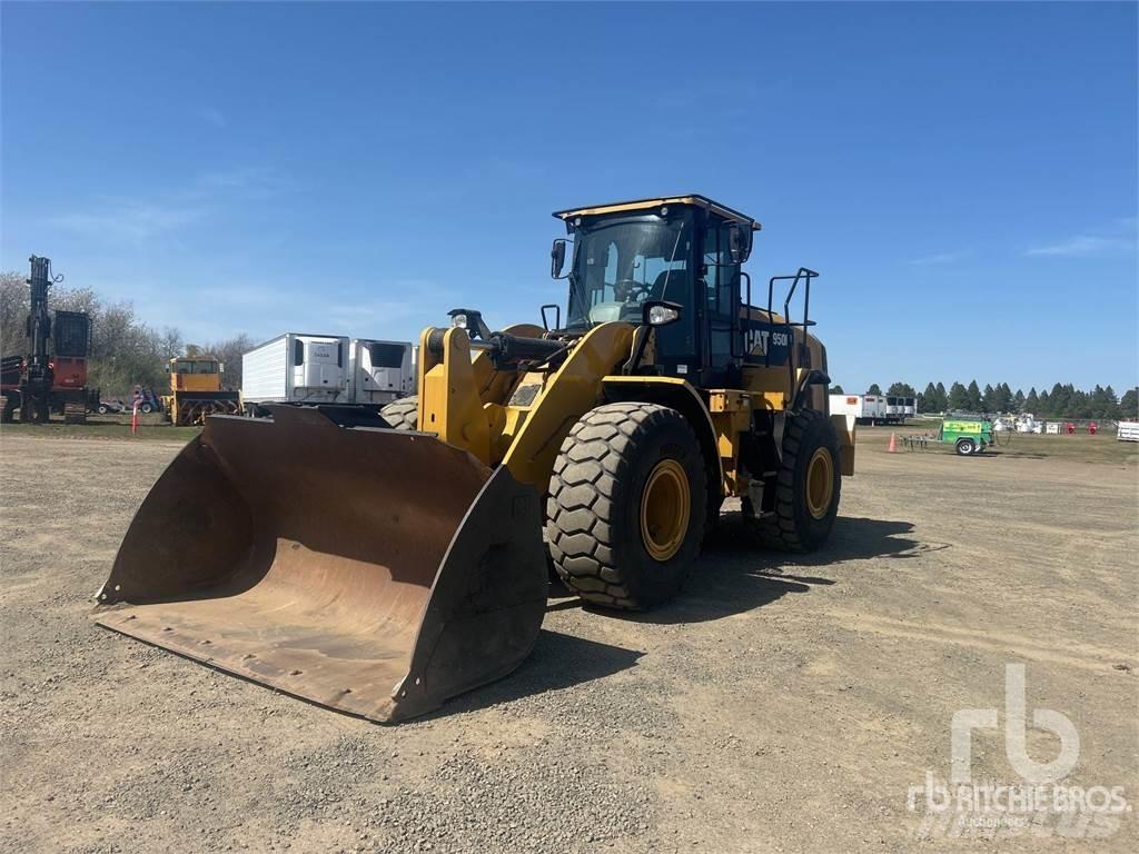 CAT 950M Kolesové nakladače