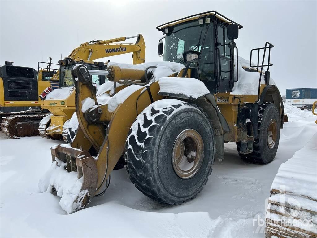 CAT 966K Kolesové nakladače