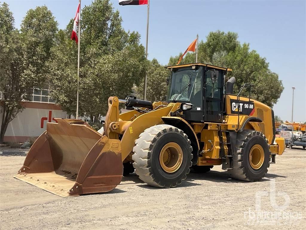 CAT 966M Kolesové nakladače