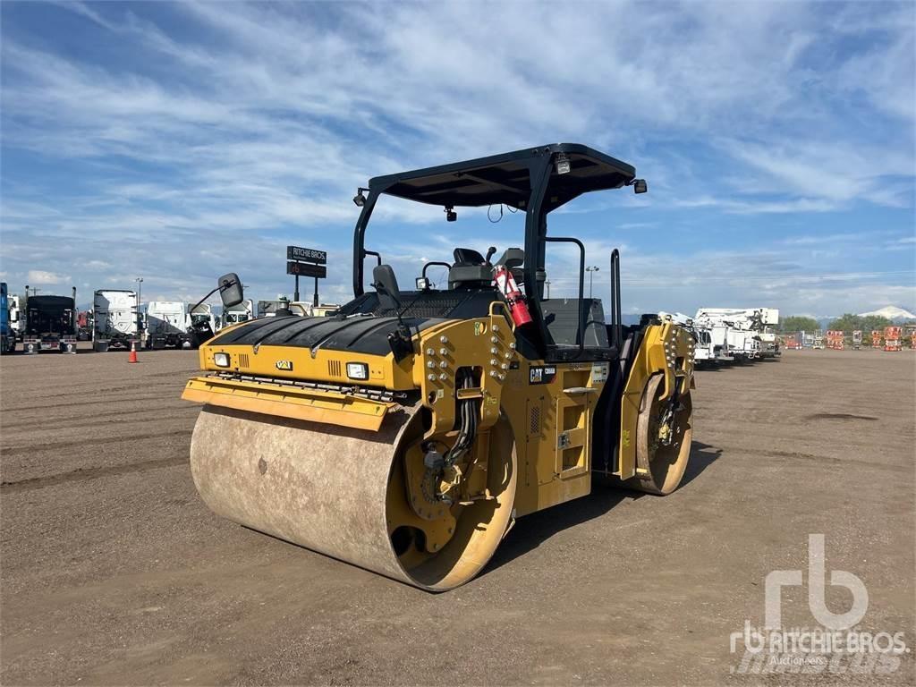 CAT CB66B Tandemové valce