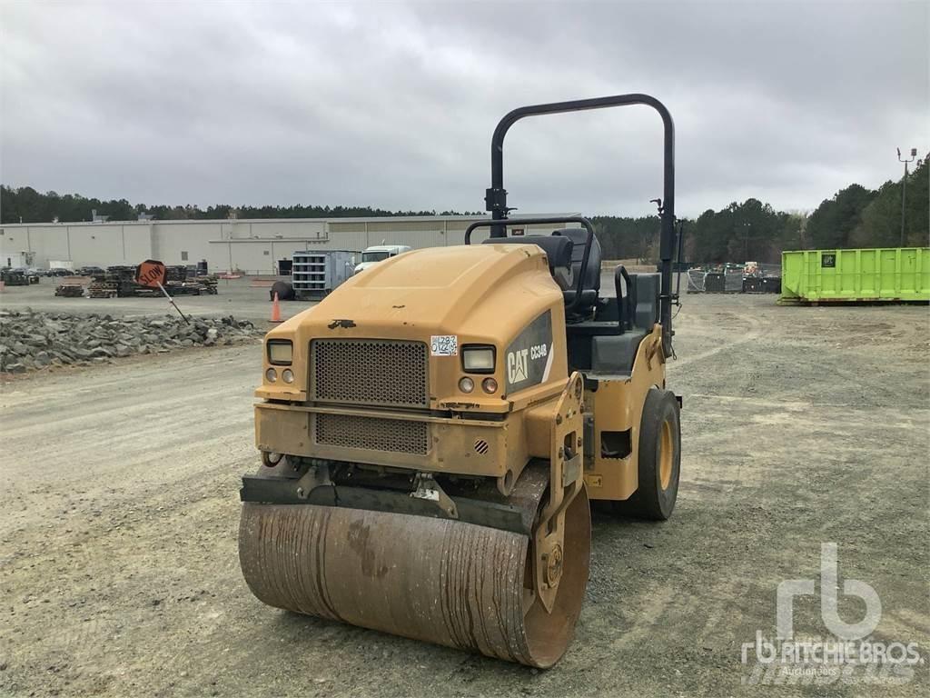 CAT CC34B Tandemové valce