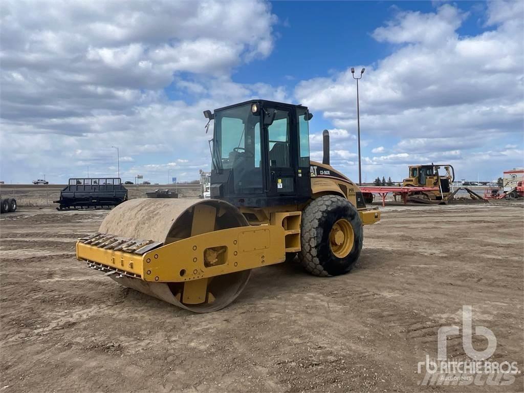 CAT CS563E Pôdne kompaktory