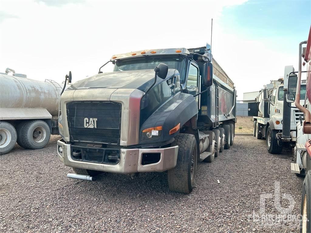 CAT CT660S Sklápače