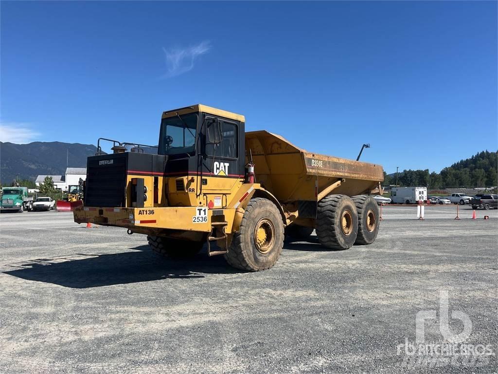 CAT D350E Kĺbové nákladné autá