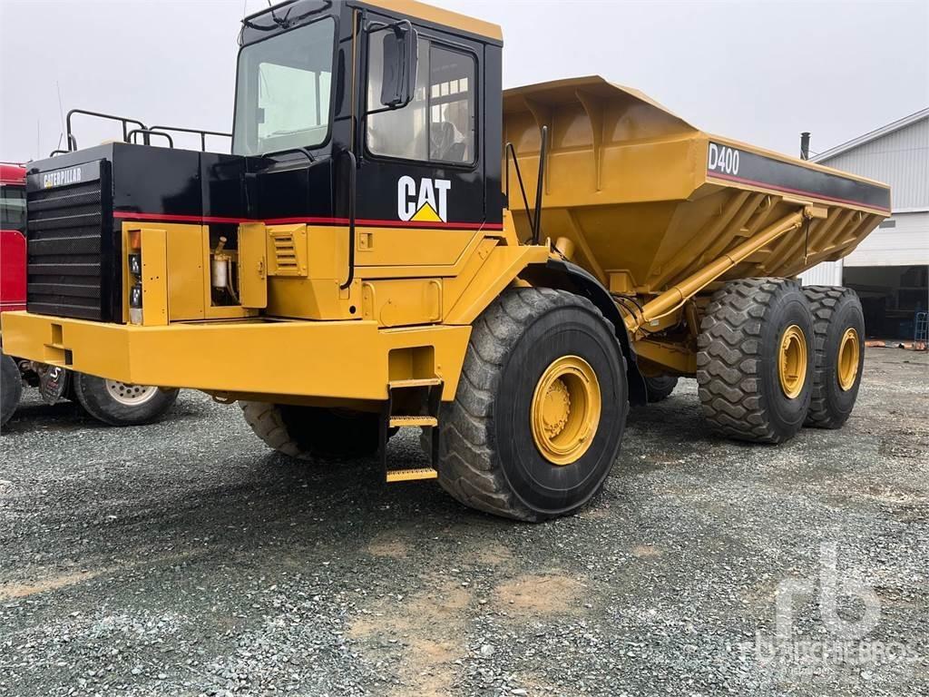 CAT D400E Kĺbové nákladné autá