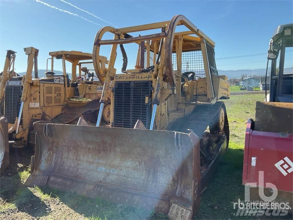 CAT D6H Pásové dozéry