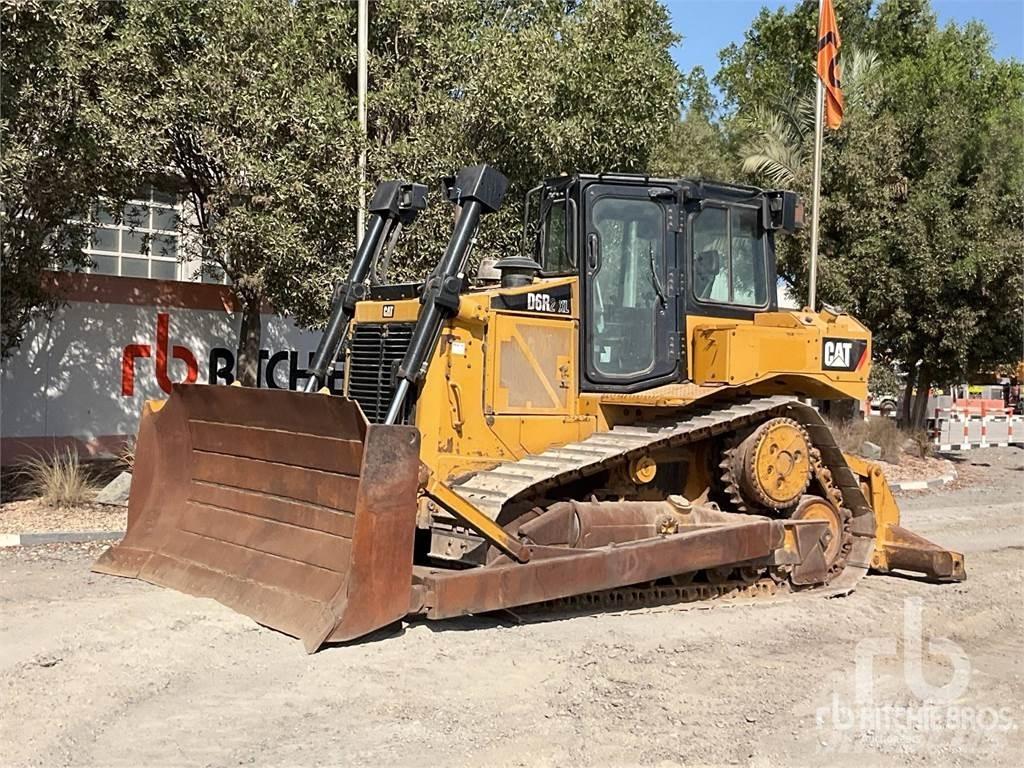 CAT D6R2XL Pásové dozéry