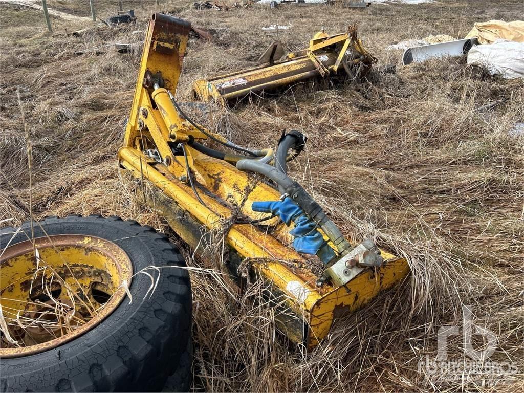  Ditching Bucket Rotačné brány a pôdne frézy