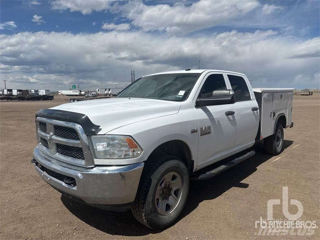 Dodge 3500 Nakladacia/sklápacia bočnica
