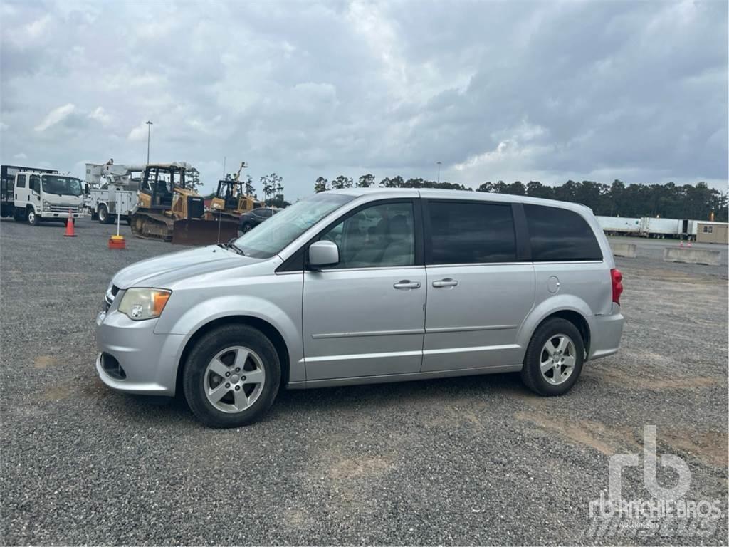Dodge CARAVAN Dodávky