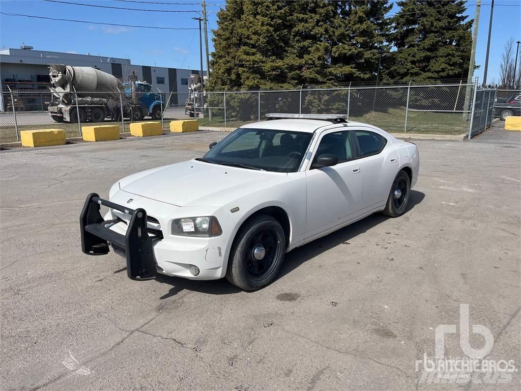 Dodge CHARGER Automobily