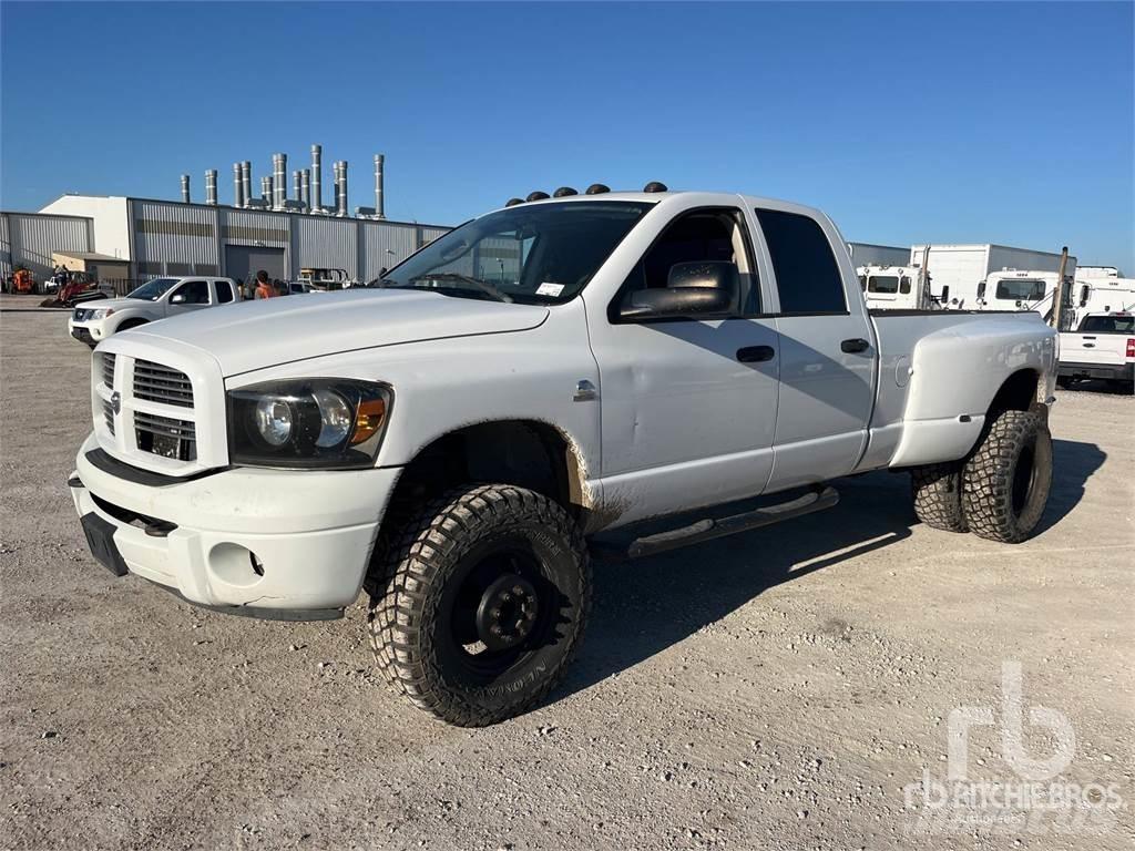 Dodge RAM 3500 Nakladacia/sklápacia bočnica