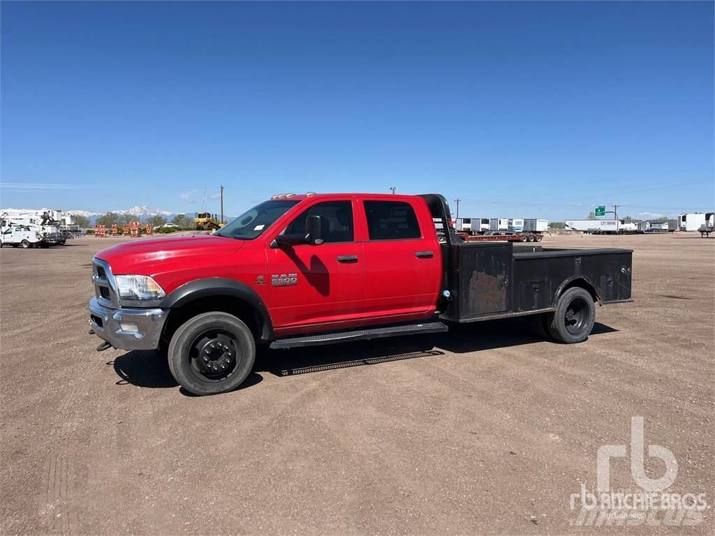 Dodge RAM 5500 Komunálne / Multi-úžitkové vozidlá