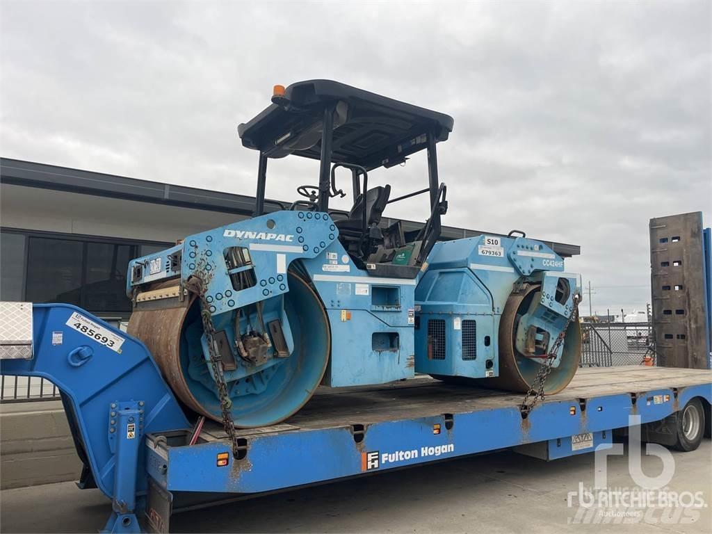 Dynapac CC424HF Tandemové valce