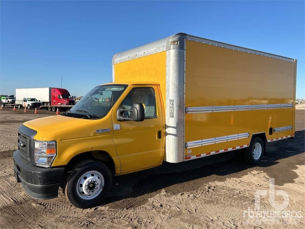 Ford E350 Dodávky