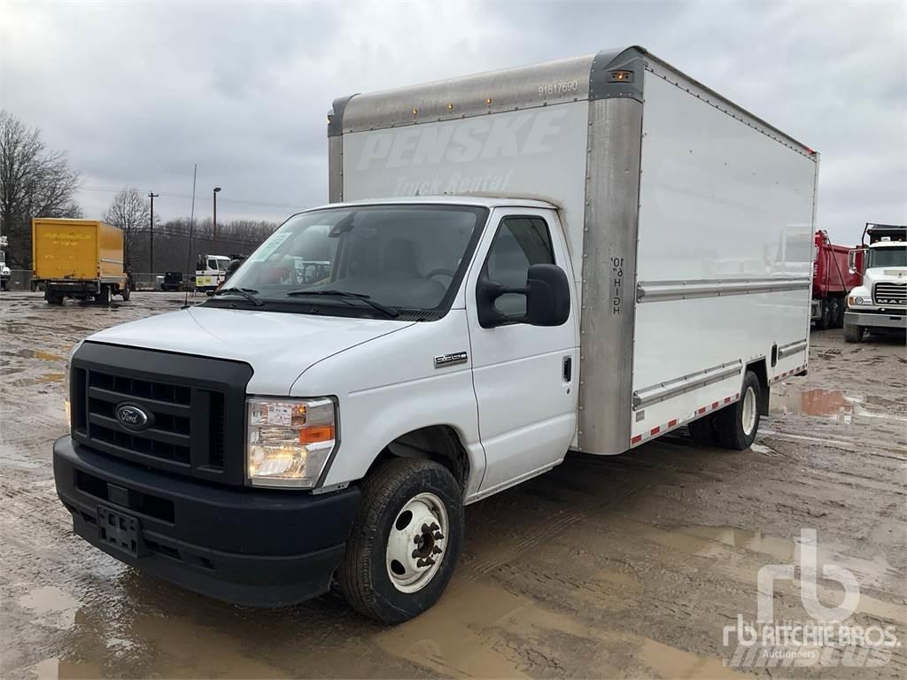 Ford E350 Dodávky