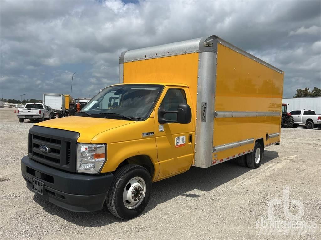 Ford E350 Dodávky