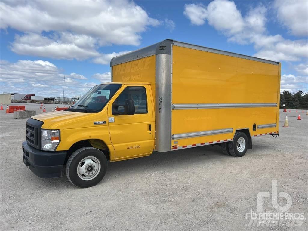 Ford E350 Dodávky