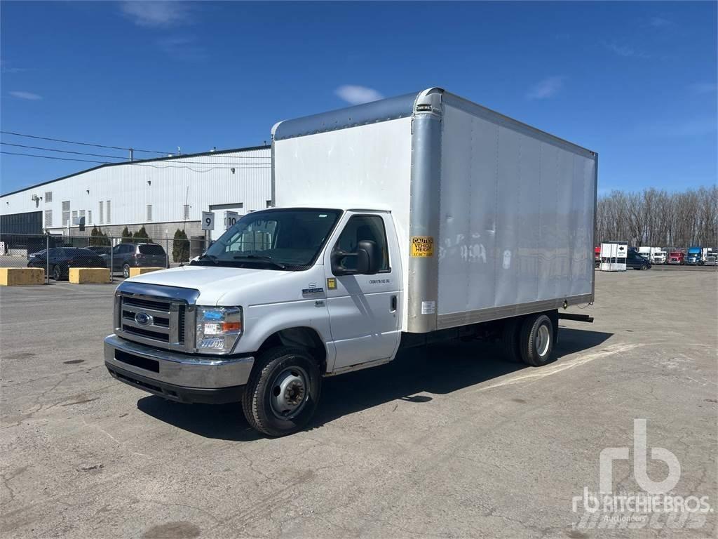 Ford E450 Dodávky