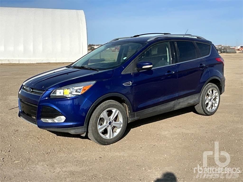 Ford ESCAPE Nakladacia/sklápacia bočnica