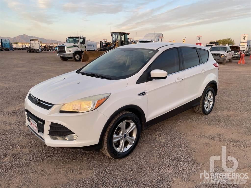 Ford ESCAPE Nakladacia/sklápacia bočnica
