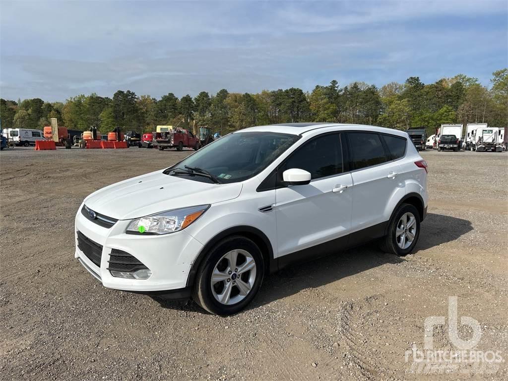 Ford ESCAPE Nakladacia/sklápacia bočnica