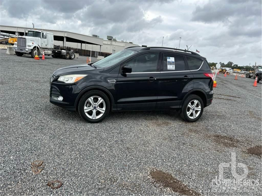 Ford ESCAPE Nakladacia/sklápacia bočnica