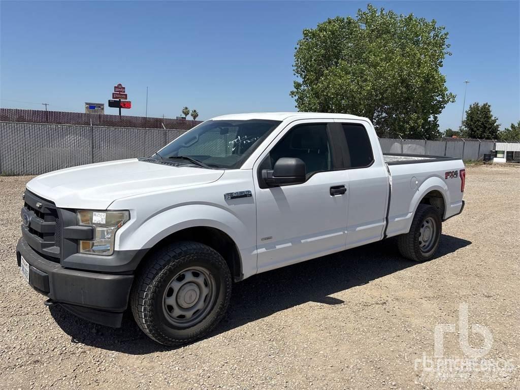 Ford F-150 Komunálne / Multi-úžitkové vozidlá