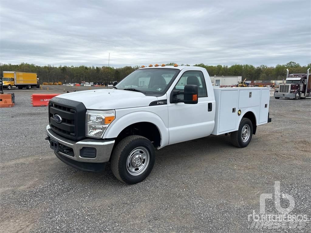 Ford F-250 Komunálne / Multi-úžitkové vozidlá
