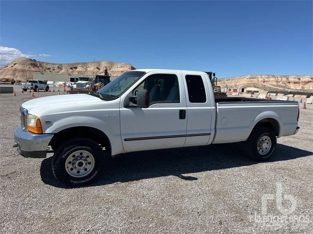 Ford F-250 Nakladacia/sklápacia bočnica