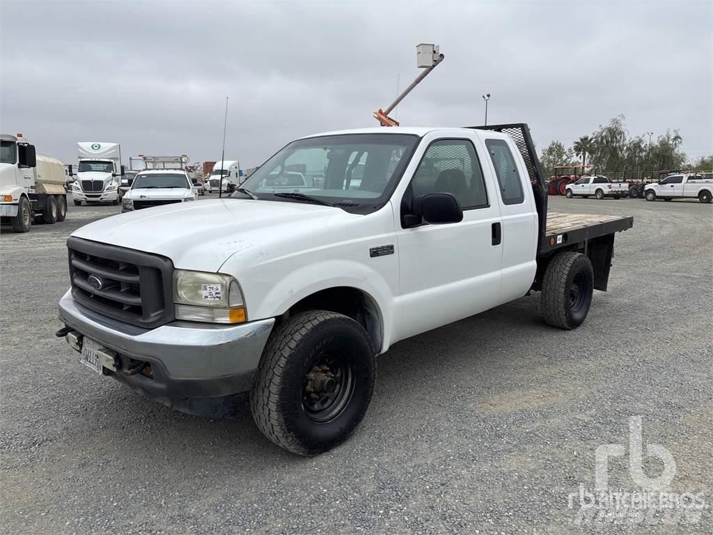 Ford F-350 Plošinové nákladné automobily/nákladné automobily so sklápacími bočnicami