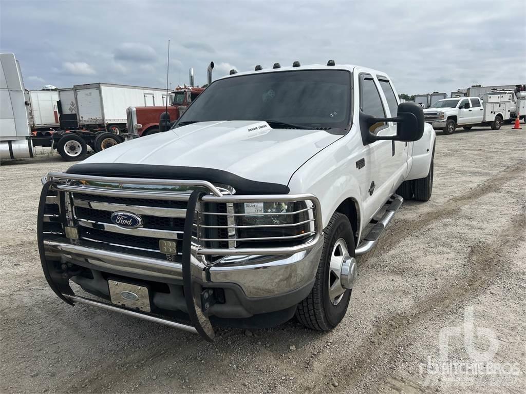 Ford F-350 Nakladacia/sklápacia bočnica