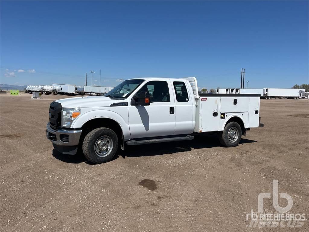 Ford F-350 Komunálne / Multi-úžitkové vozidlá