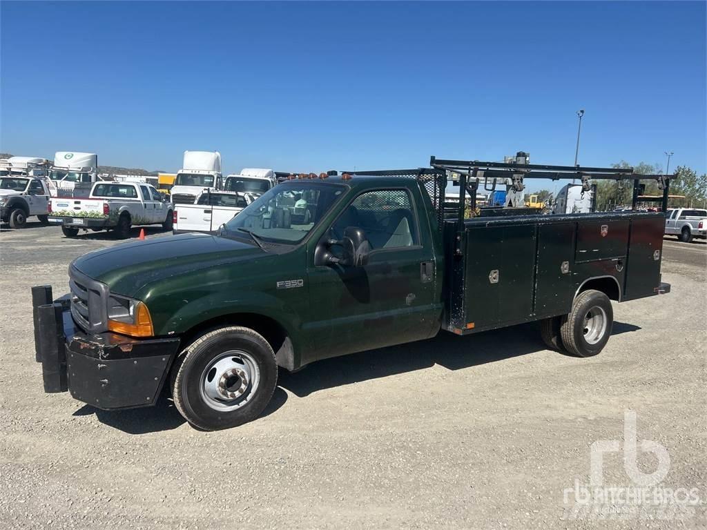 Ford F-350 Komunálne / Multi-úžitkové vozidlá