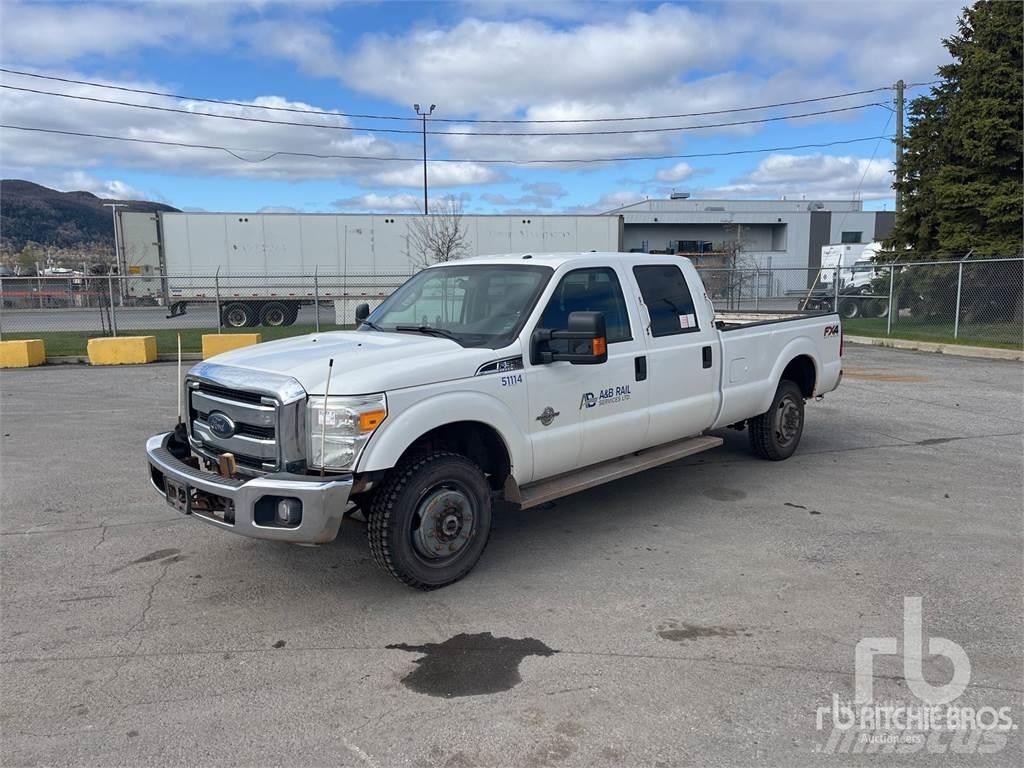 Ford F-350 Nakladacia/sklápacia bočnica