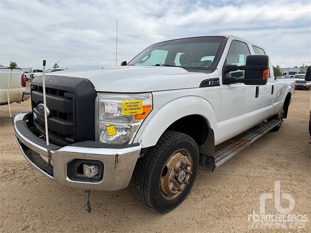 Ford F-350 Nakladacia/sklápacia bočnica
