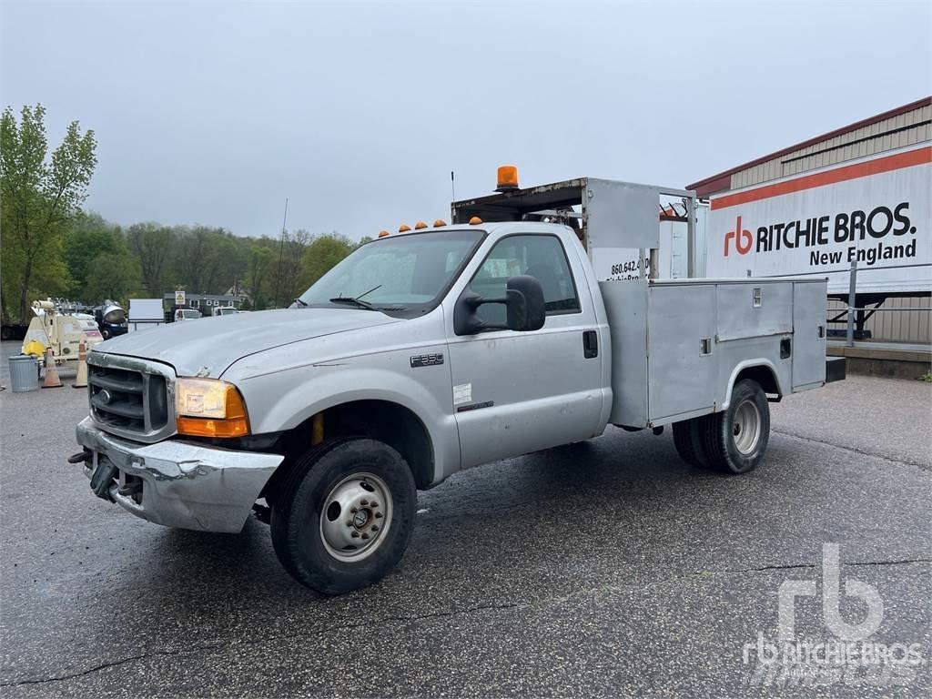 Ford F-350 Komunálne / Multi-úžitkové vozidlá