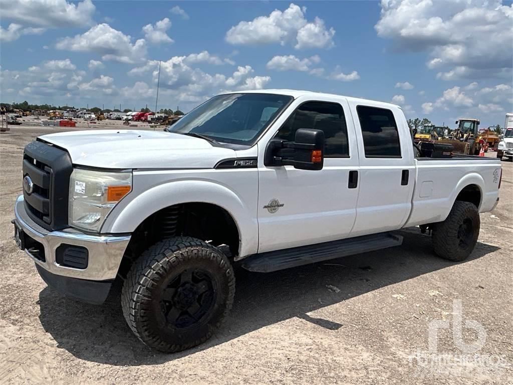 Ford F-350 Nakladacia/sklápacia bočnica