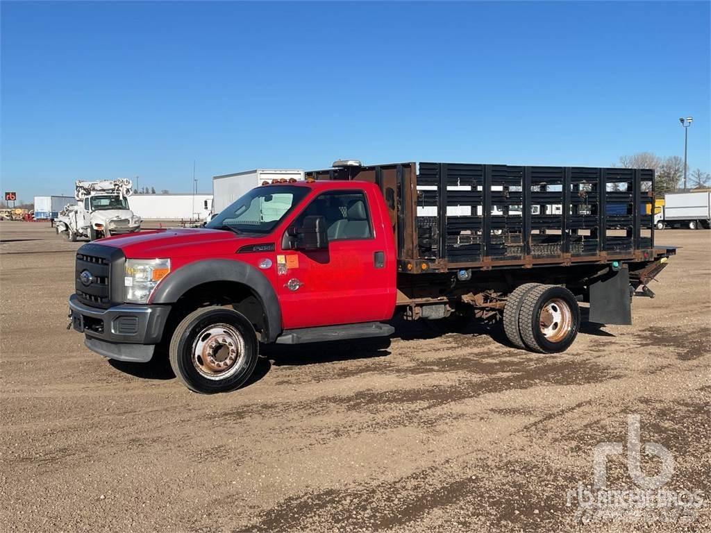 Ford F-450 Plošinové nákladné automobily/nákladné automobily so sklápacími bočnicami