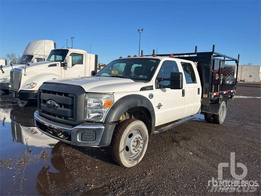 Ford F-450 Plošinové nákladné automobily/nákladné automobily so sklápacími bočnicami