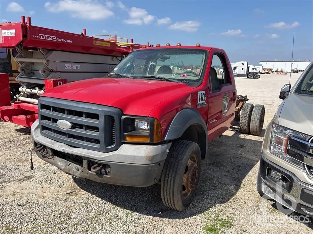 Ford F-450 Nákladné vozidlá bez nadstavby