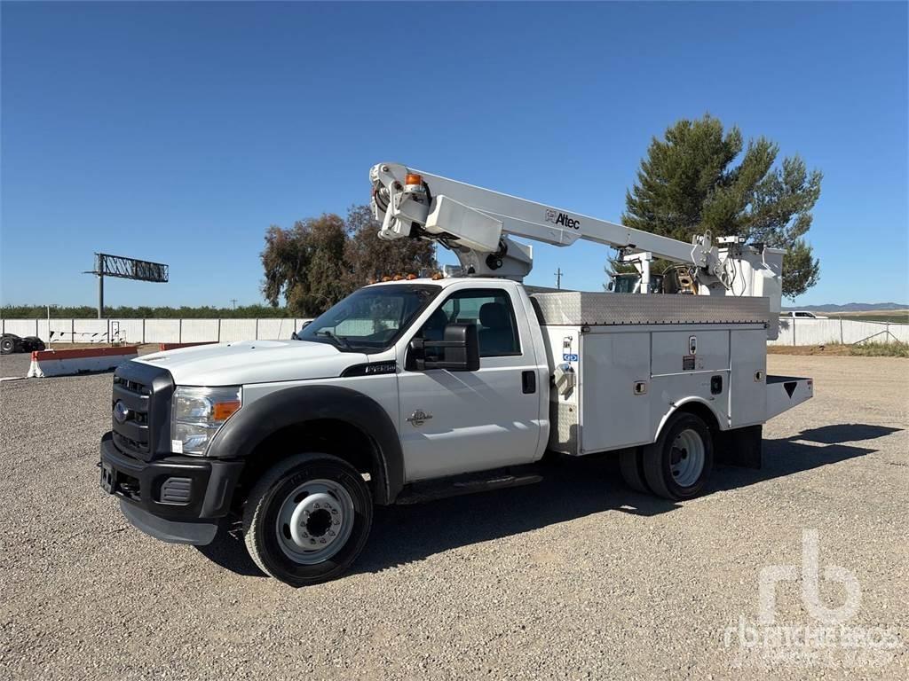 Ford F-450 Prívesové plošiny