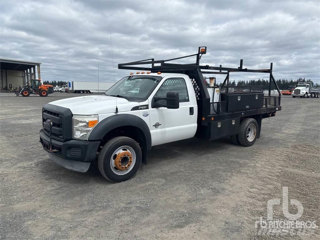 Ford F-450 Plošinové nákladné automobily/nákladné automobily so sklápacími bočnicami