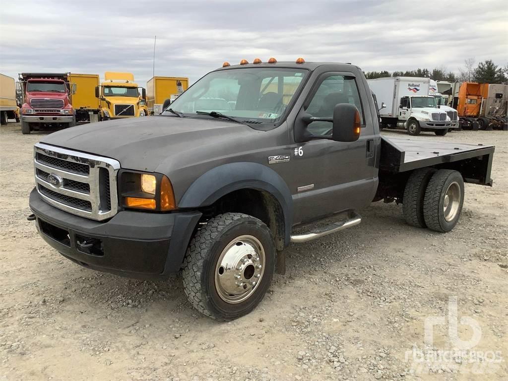 Ford F-450 Plošinové nákladné automobily/nákladné automobily so sklápacími bočnicami